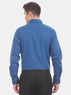 blue solid formal shirt - 17618078 - Standard Image - 4