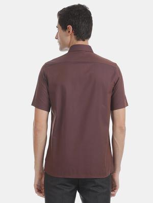 brown solid formal shirt - 17618148 - Standard Image - 4