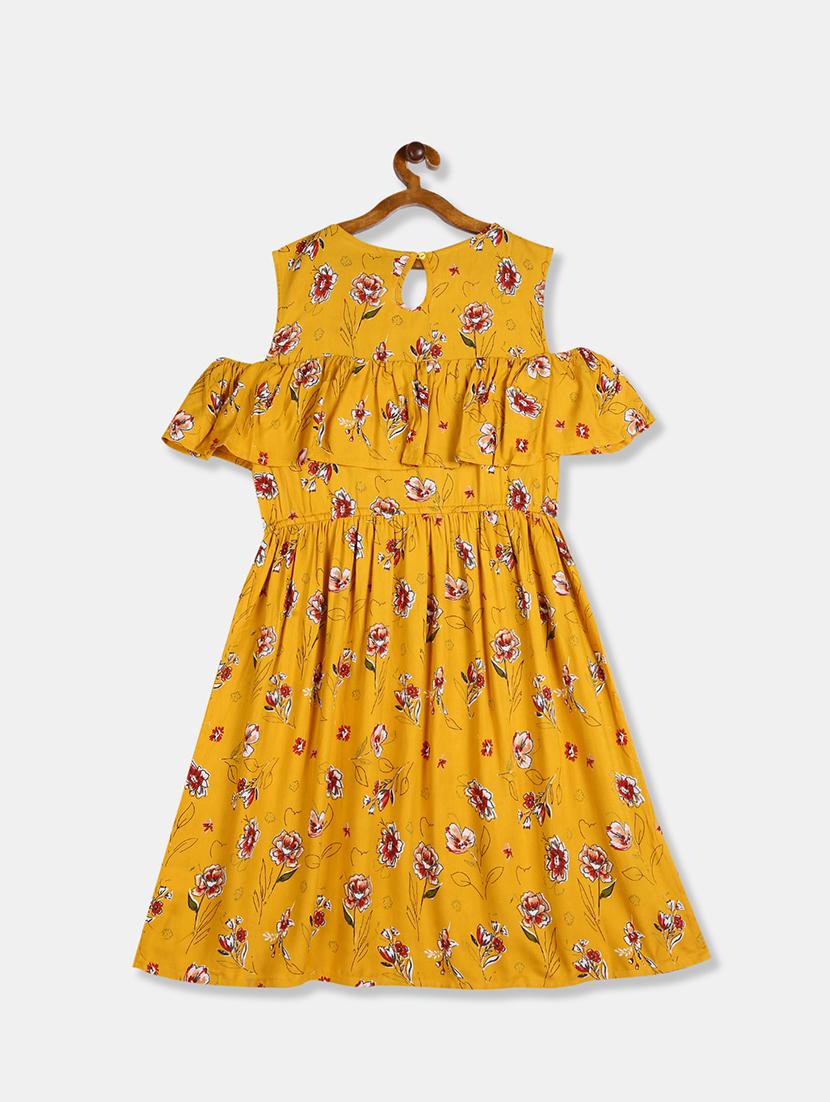 yellow viscose frock - 17620053 - Zoom Image - 2