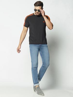 black striped t-shirt - 17621203 - Standard Image - 4