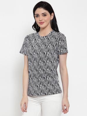 round neck printed tee - 17621238 - Standard Image - 2