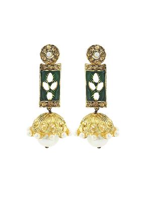 green metal necklaces and earring - 17622455 - Standard Image - 2
