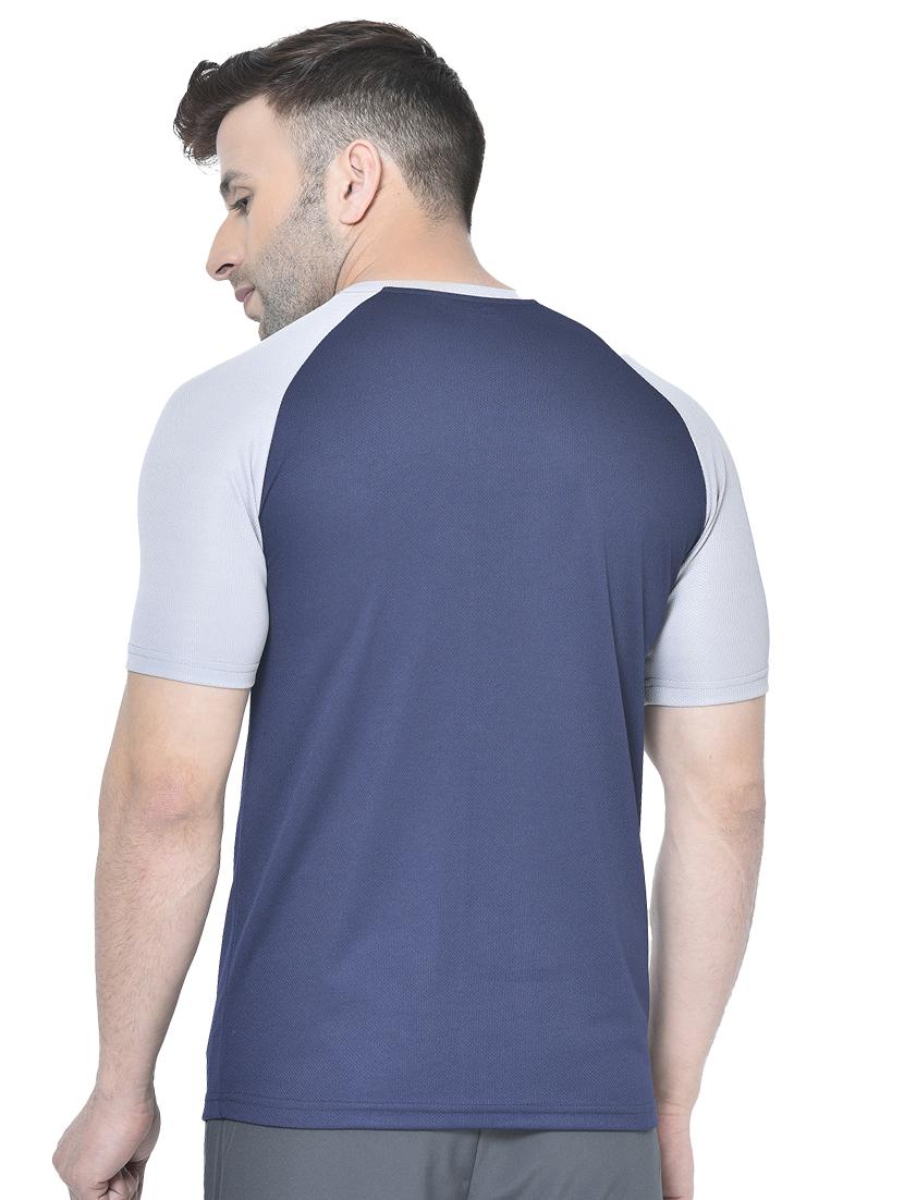 blue solid raglan t-shirt - 17624919 - Zoom Image - 3