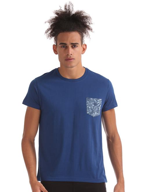blue solid pocket t-shirt - 17625854 - Very Small Image - 1