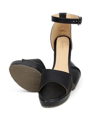 snasta womem's corduroy wedges - 17626491 - Standard Image - 4