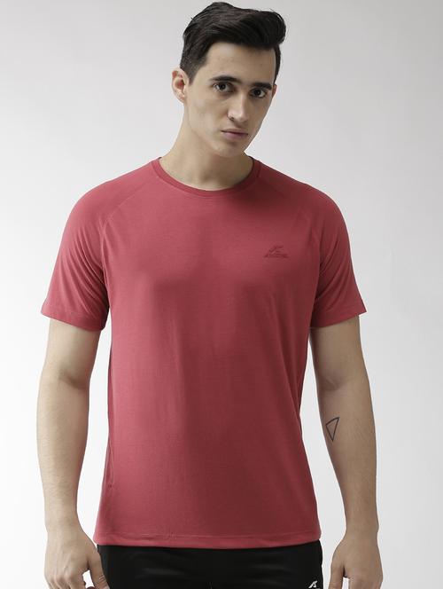 red solid raglan t-shirt - 17628189 - Standard Image - 1
