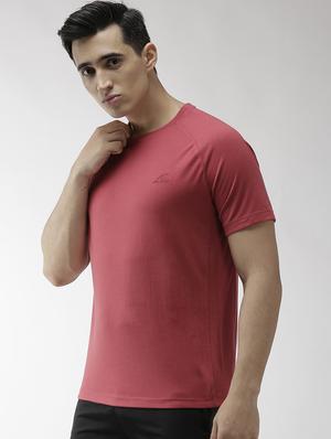 red solid raglan t-shirt - 17628189 - Standard Image - 2