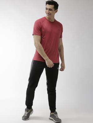 red solid raglan t-shirt - 17628189 - Standard Image - 4
