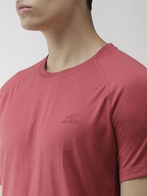 red solid raglan t-shirt - 17628189 - Standard Image - 5
