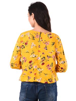 round neck floral top - 17628759 - Standard Image - 3