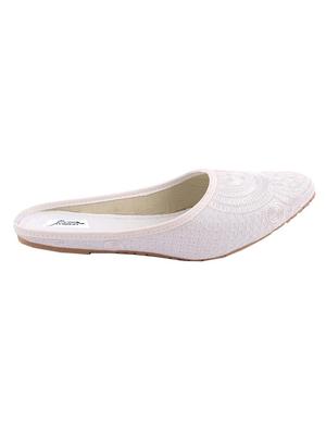 white slip on mojari - 17630387 - Standard Image - 2