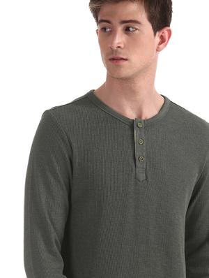 grey self design henley t-shirt - 17630994 - Standard Image - 5