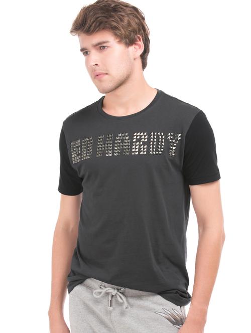 grey self design t-shirt - 17631036 - Very Small Image - 1