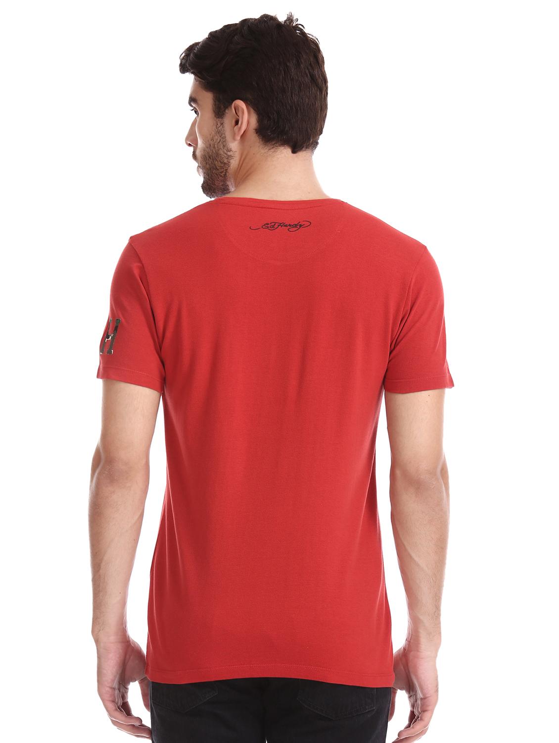 red solid t-shirt - 17631181 - Zoom Image - 3