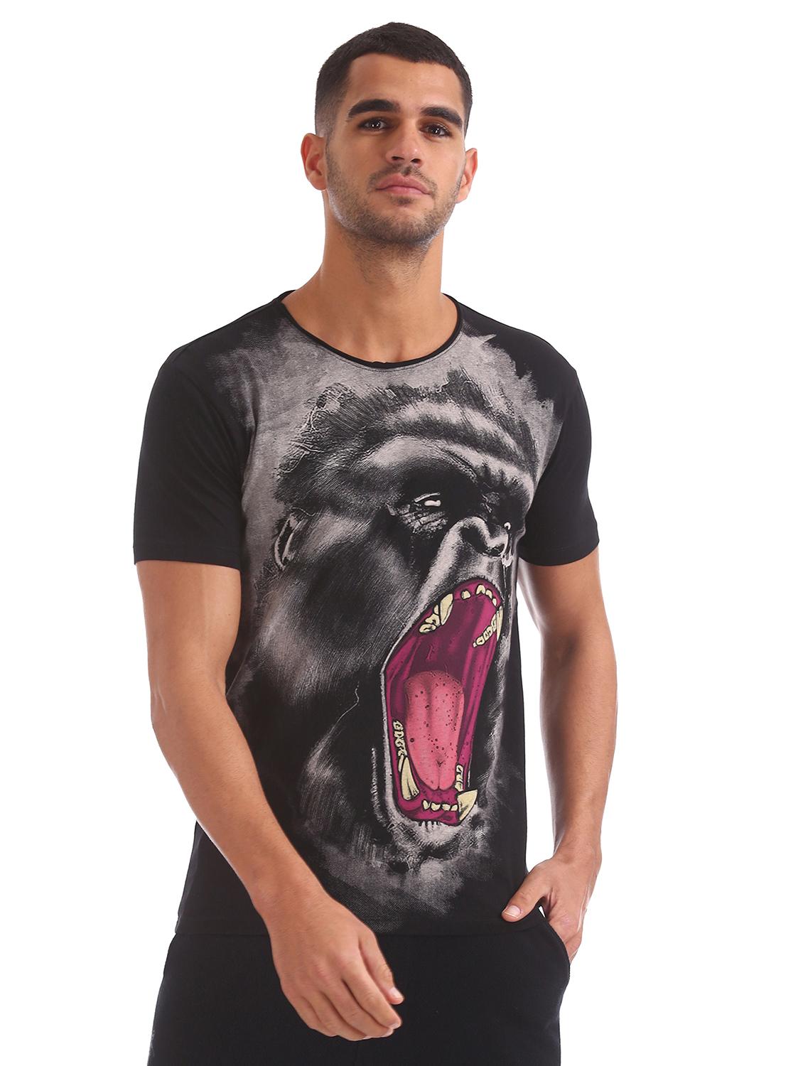 black front print t-shirt - 17631184 - Zoom Image - 1