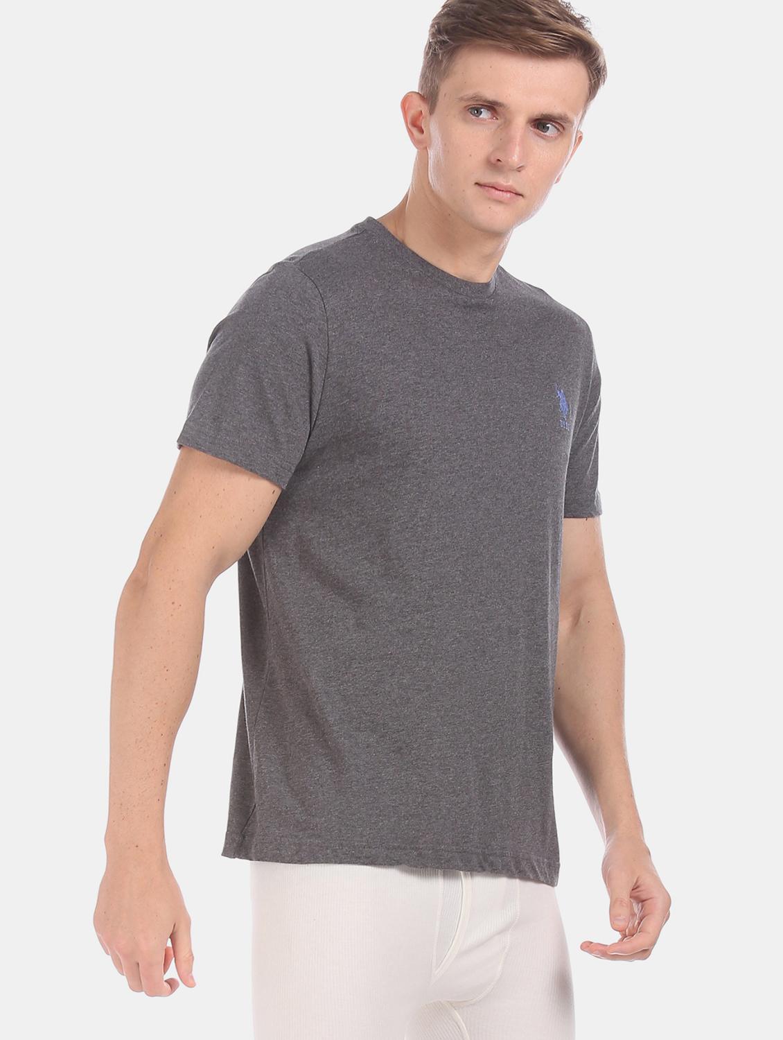 grey solid t-shirt - 17631278 - Zoom Image - 3