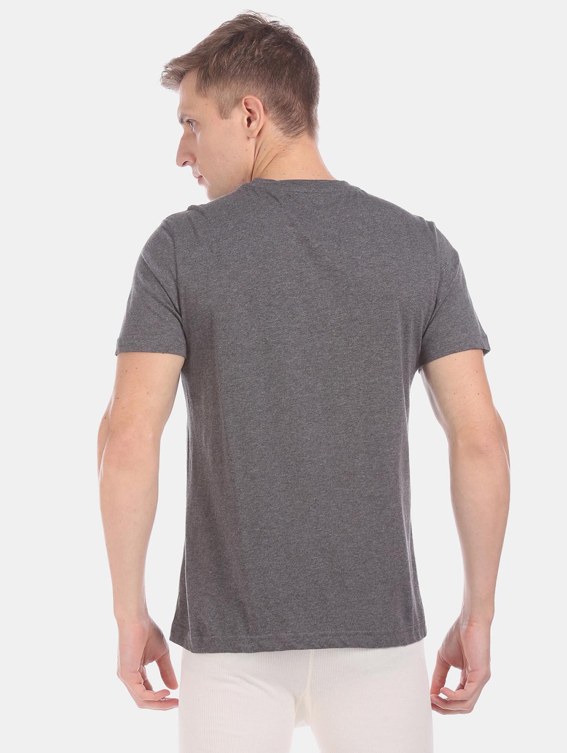 grey solid t-shirt - 17631278 - Zoom Image - 4