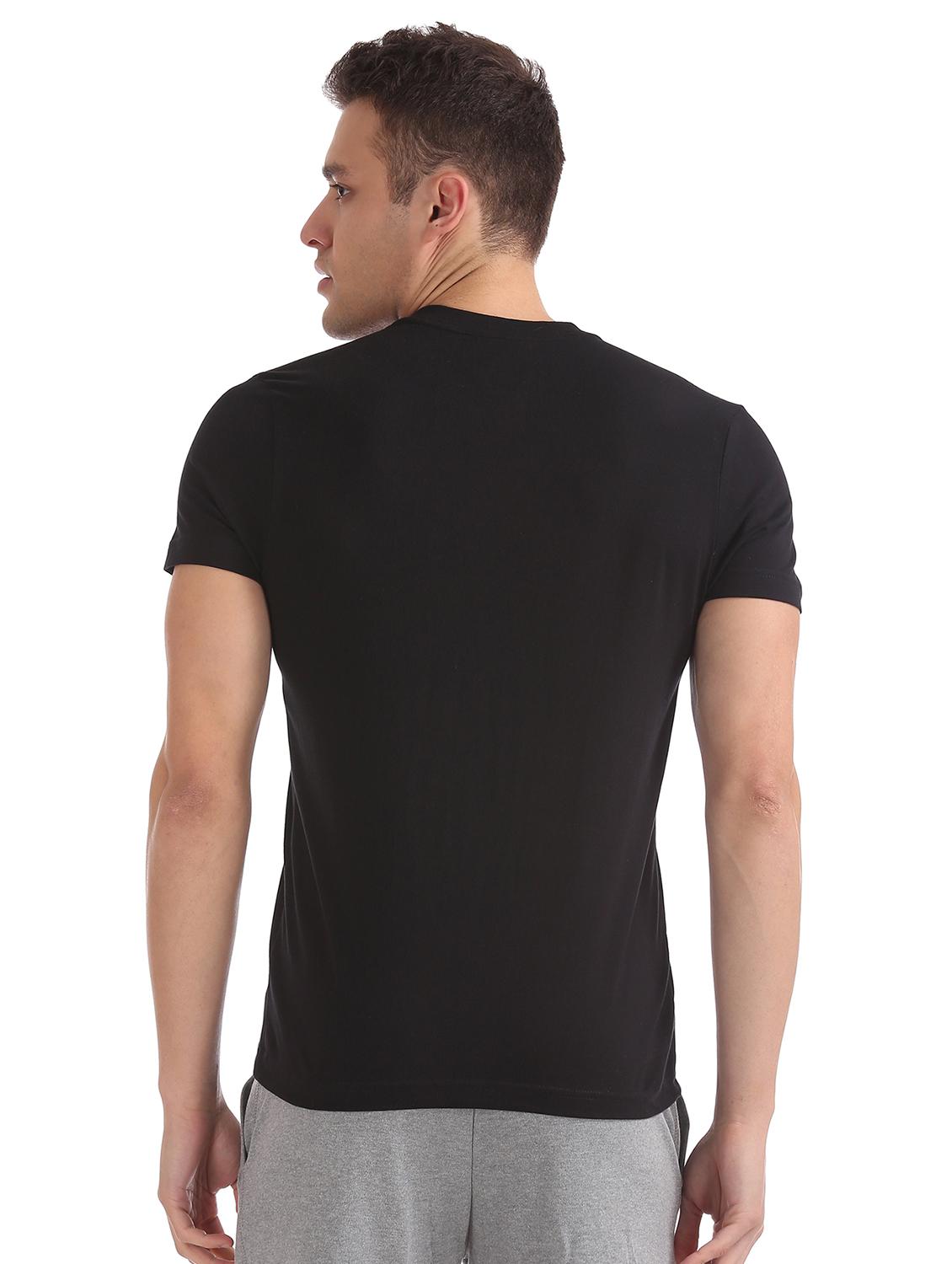black solid t-shirt - 17631280 - Zoom Image - 3
