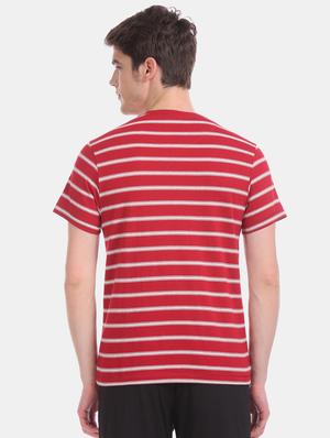 red striped t-shirt - 17631298 - Standard Image - 3