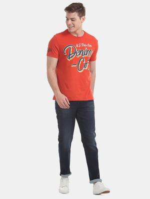red chest print t-shirt - 17631595 - Standard Image - 4