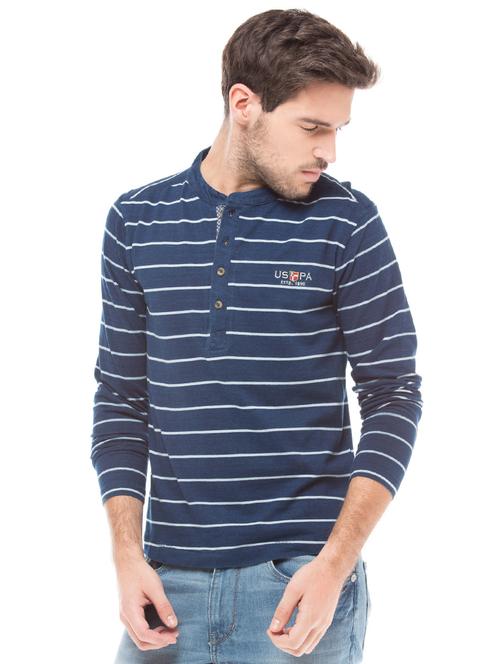 blue striped t-shirt - 17632097 - Standard Image - 1