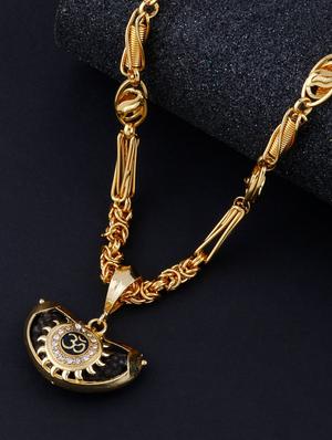 golden metal pendant - 17632609 - Standard Image - 2