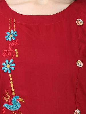 embroidered straight kurta - 17632655 - Standard Image - 4