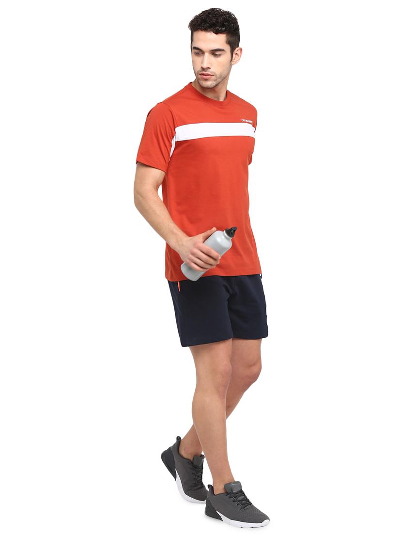 rust color block cut & sew t-shirt - 17632913 - Zoom Image - 4