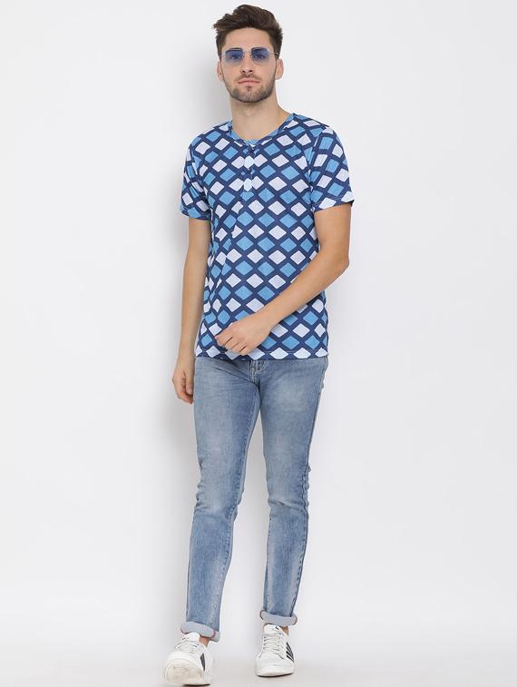 blue geometric print t-shirt - 17633286 - Zoom Image - 4