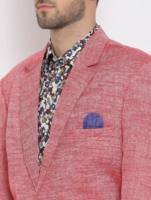 red solid 3 piece suit - 17633372 - Standard Image - 6