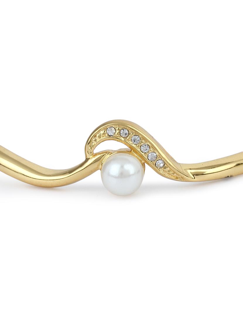 gold metal bangle bracelet - 17633496 - Zoom Image - 2