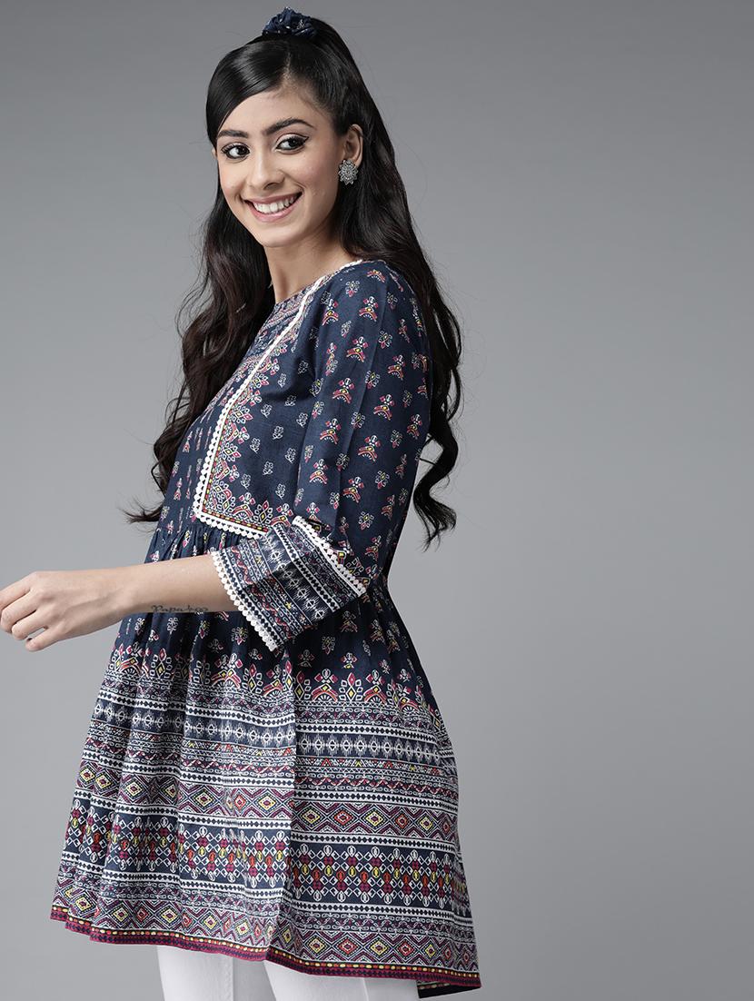 lace detail printed flared tunic - 17633685 - Zoom Image - 2