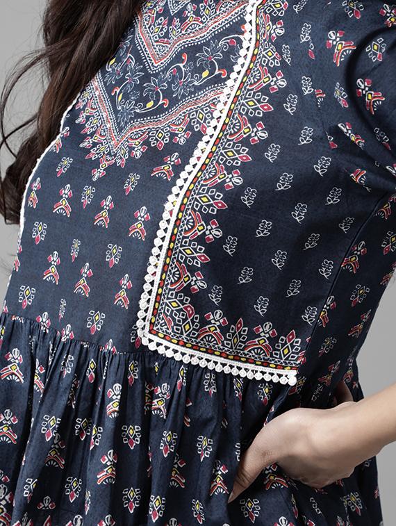 lace detail printed flared tunic - 17633685 - Zoom Image - 5