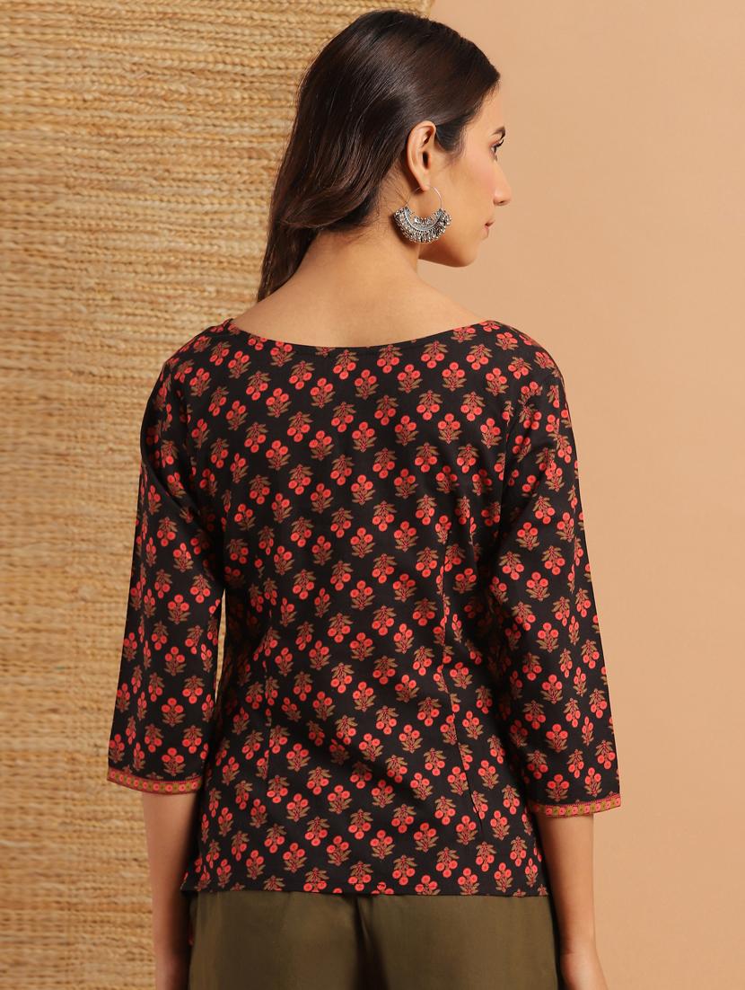 notch neck floral top - 17637776 - Zoom Image - 3
