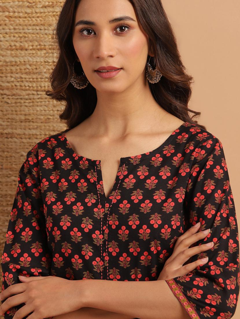 notch neck floral top - 17637776 - Zoom Image - 5