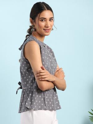 mandarin neck floral top - 17637780 - Standard Image - 2