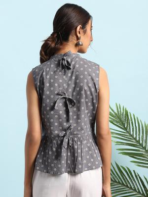 mandarin neck floral top - 17637780 - Standard Image - 3