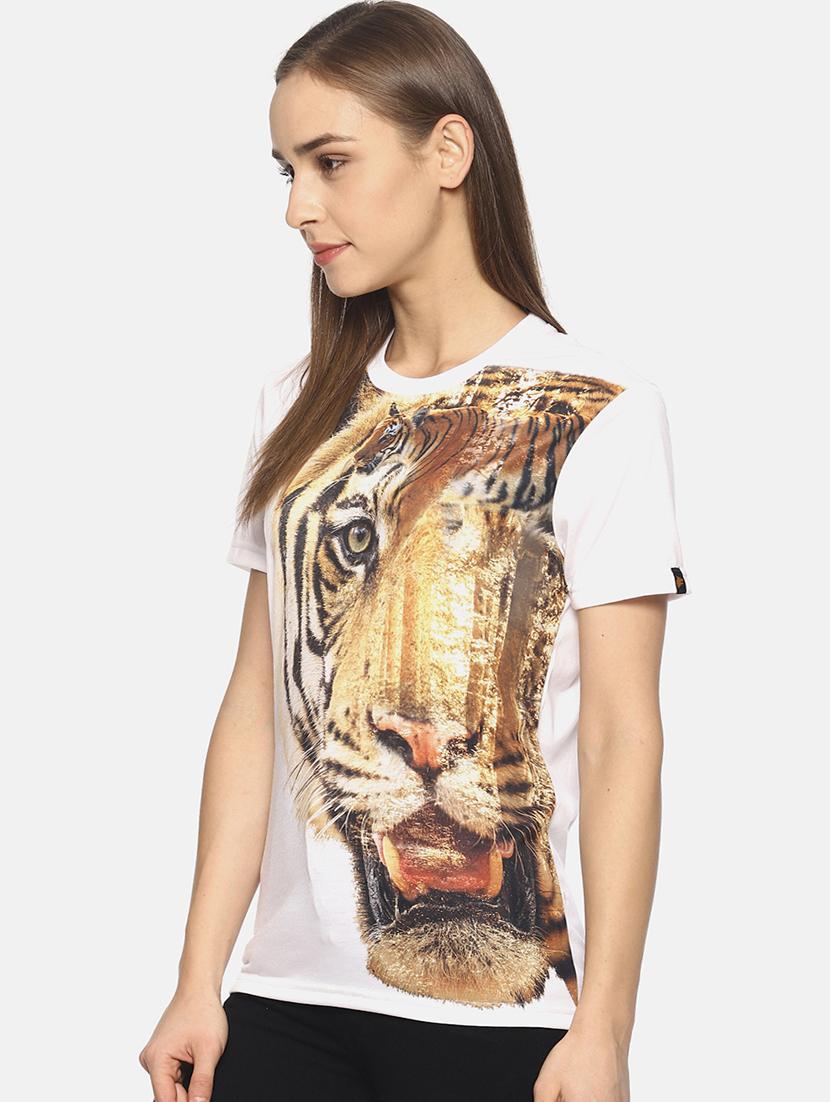 round neck graphic print tee - 17645342 - Zoom Image - 2