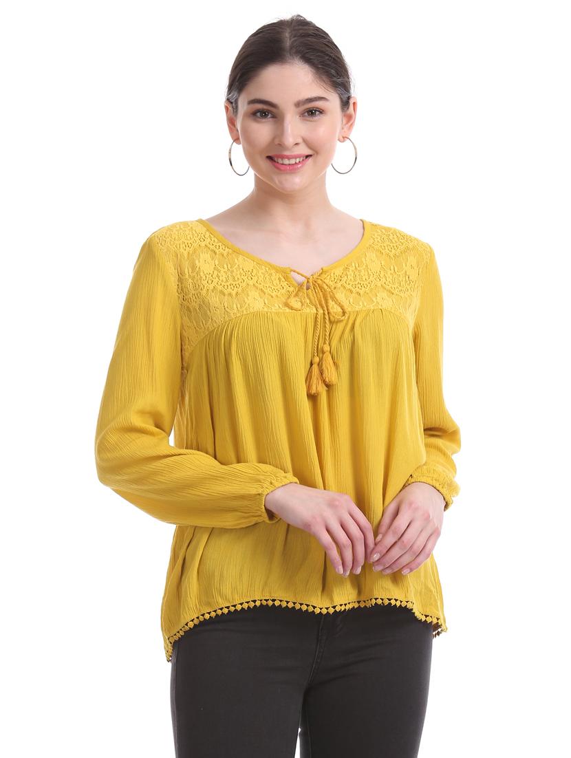 tie up neck lace detail top - 17645348 - Zoom Image - 1