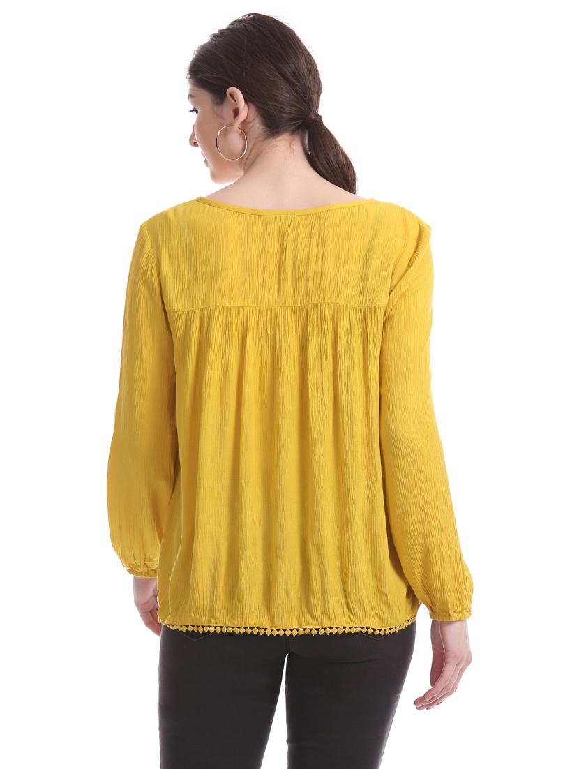 tie up neck lace detail top - 17645348 - Zoom Image - 3