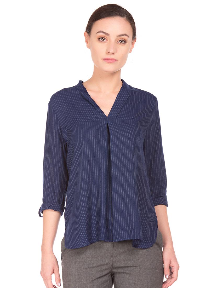 v-neck striped top - 17645384 - Zoom Image - 1