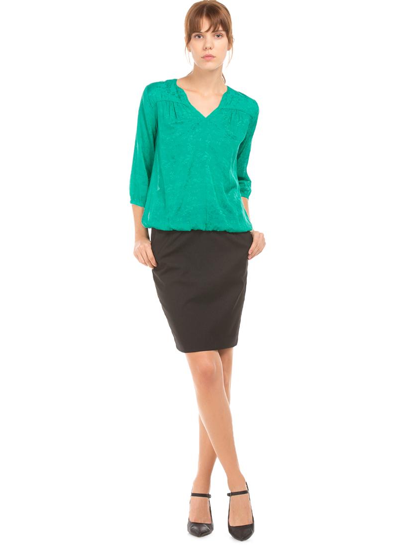 v-neck blouson top - 17645398 - Zoom Image - 4