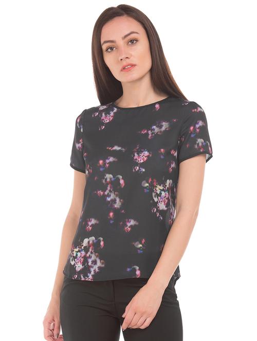 round neck printed top - 17645449 - Standard Image - 1