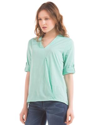 v-neck solid top - 17645481 - Standard Image - 2