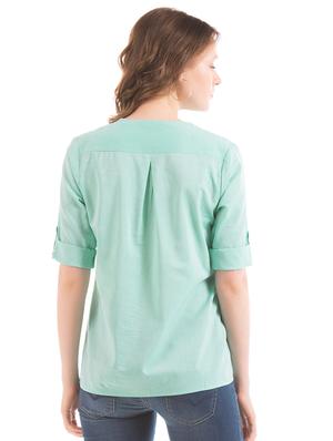 v-neck solid top - 17645481 - Standard Image - 3