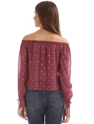 off shoulder crop top - 17645487 - Standard Image - 3
