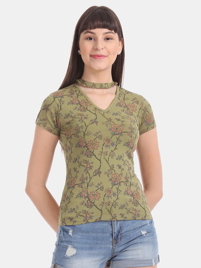 choker neck floral top - 17645567 - Zoom Image - 1