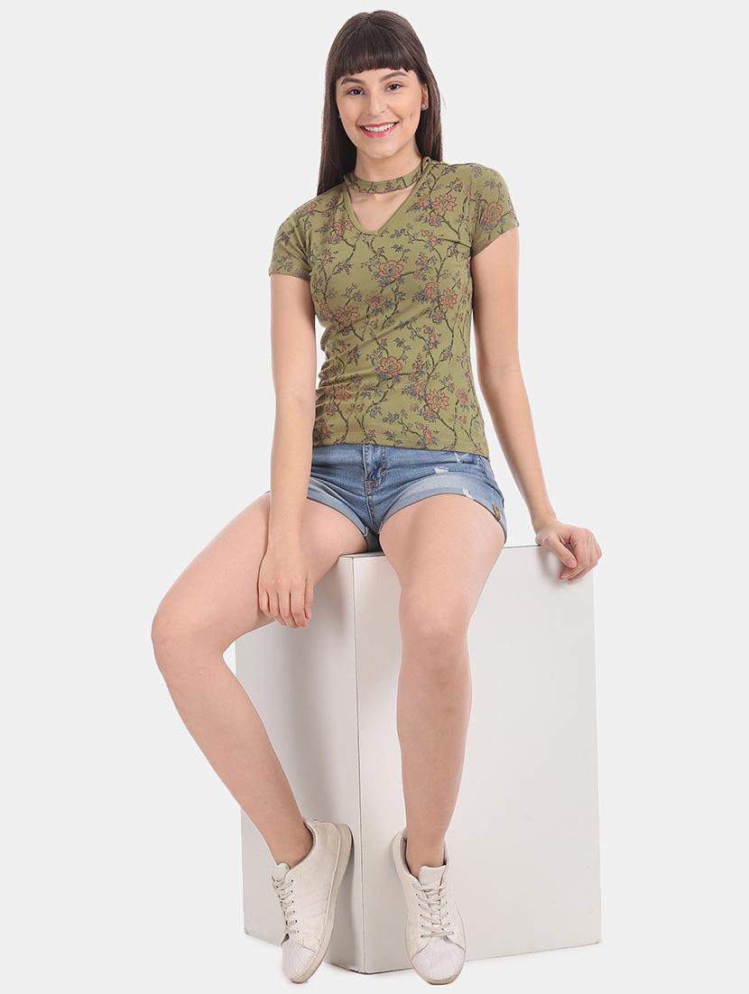 choker neck floral top - 17645567 - Zoom Image - 4