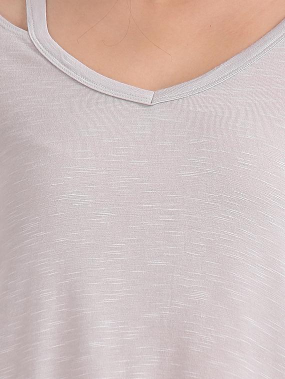 cut out detail boxy top - 17645622 - Zoom Image - 5