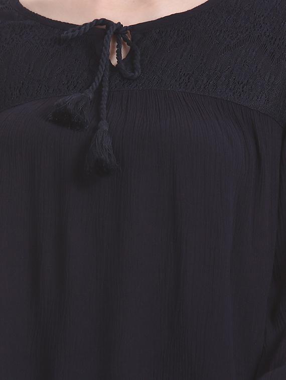 lace yoke crinkled top - 17645659 - Zoom Image - 5